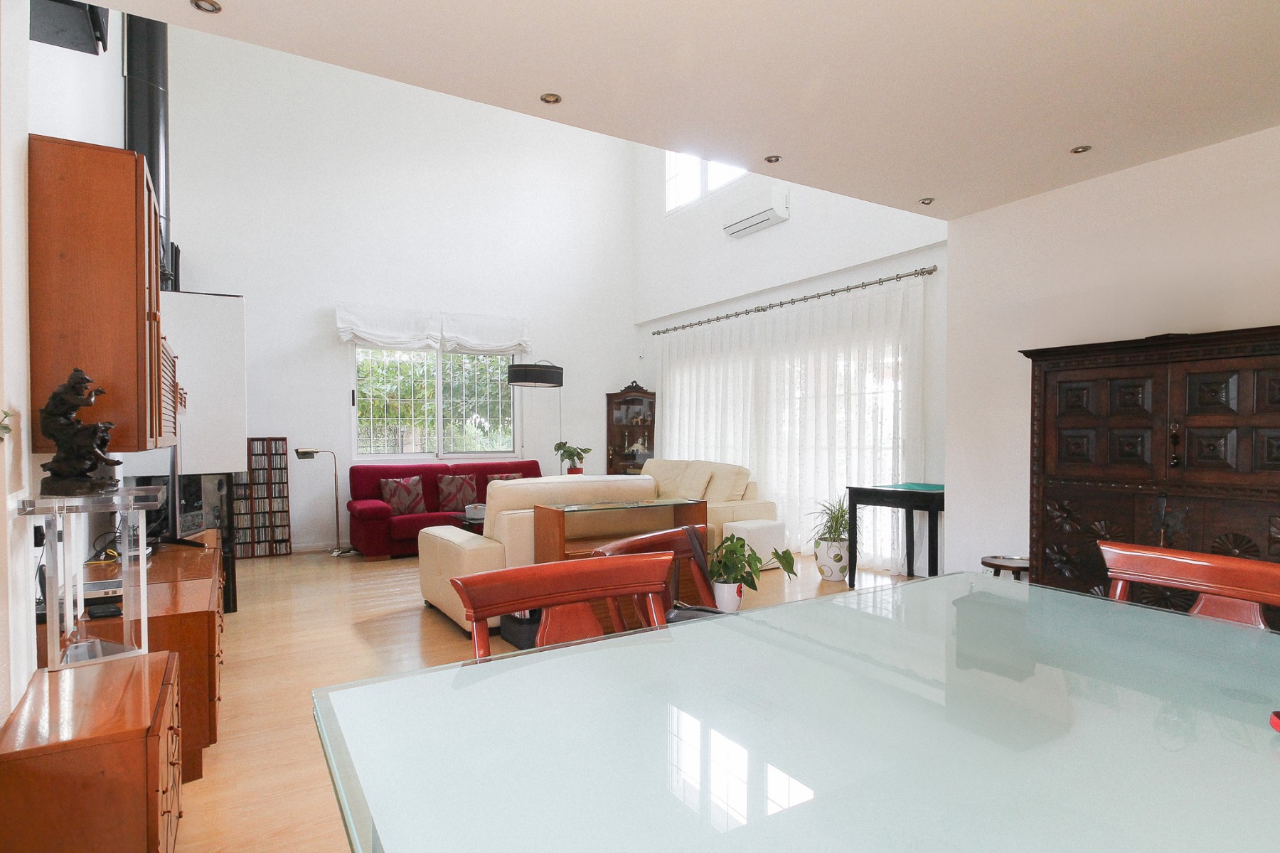 Villa for Sale in San Vicente del Raspeig, Alicante
