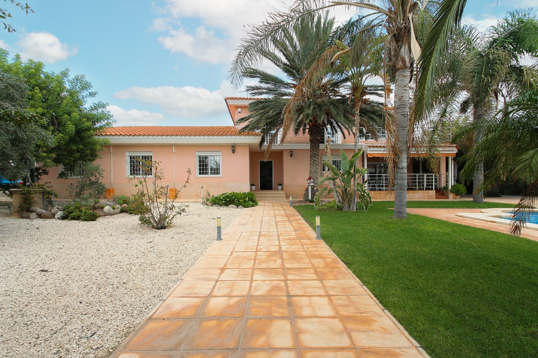 Villa for Sale in San Vicente del Raspeig, Alicante