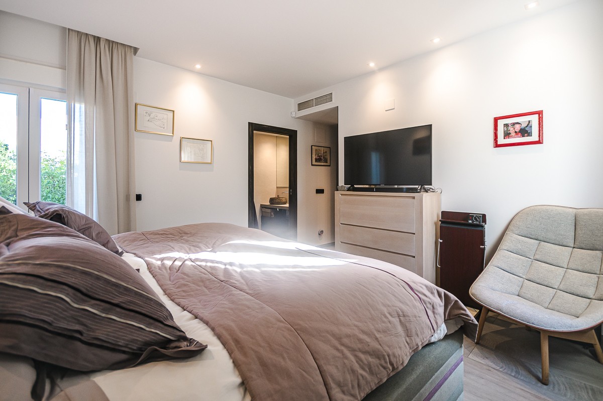 Villa for Sale in Algorfa, Alicante