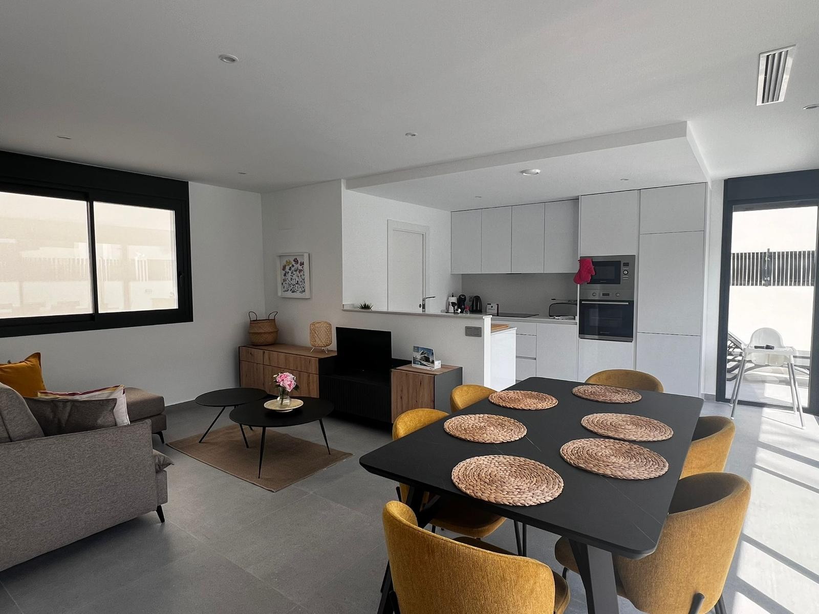 Villa for Sale in Algorfa, Alicante
