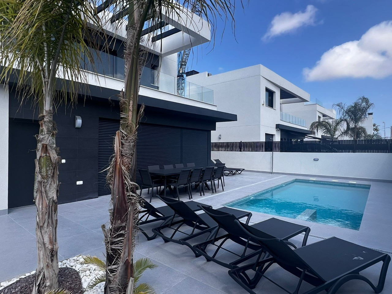 Villa for Sale in Algorfa, Alicante