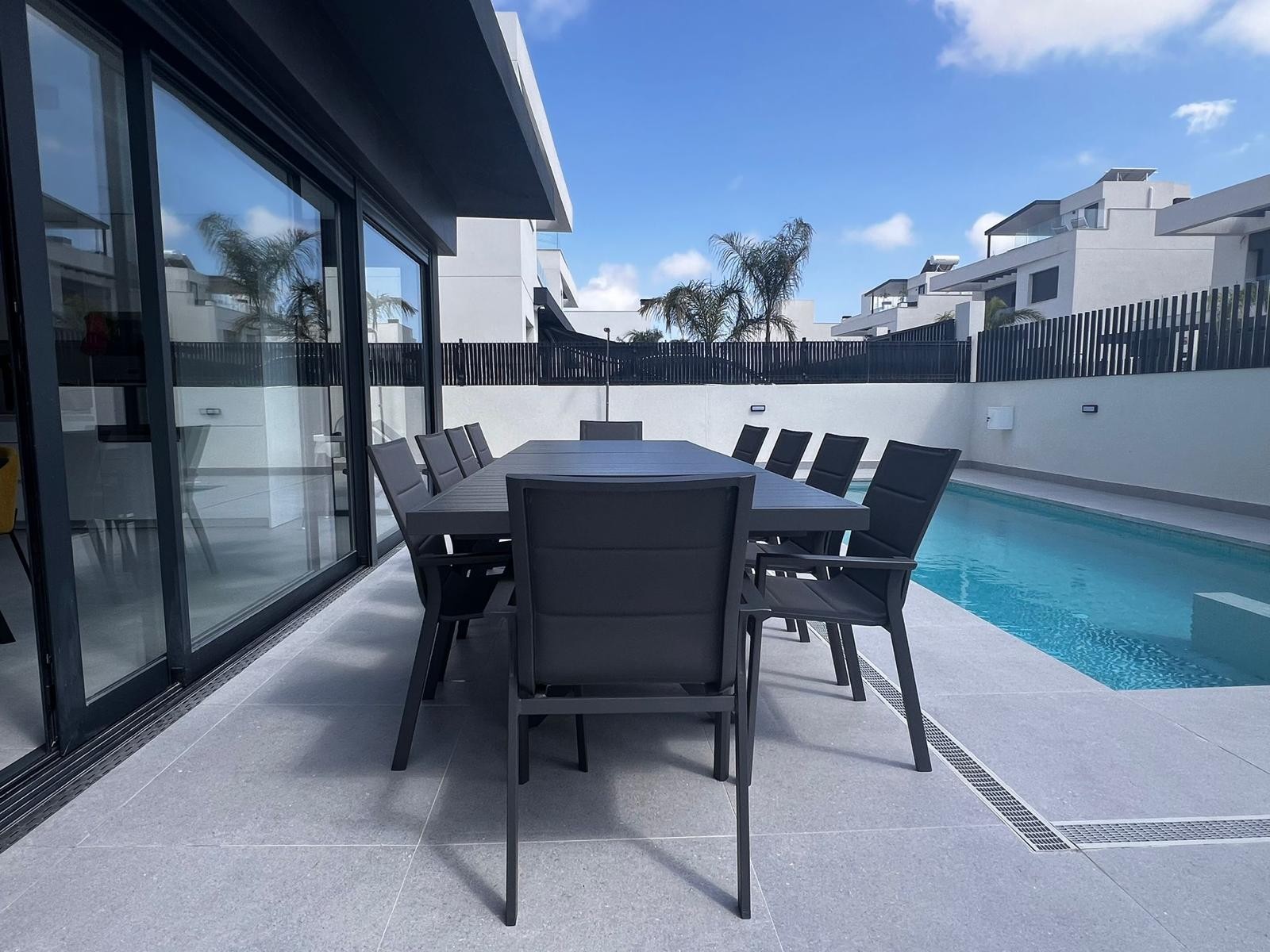 Villa for Sale in Algorfa, Alicante