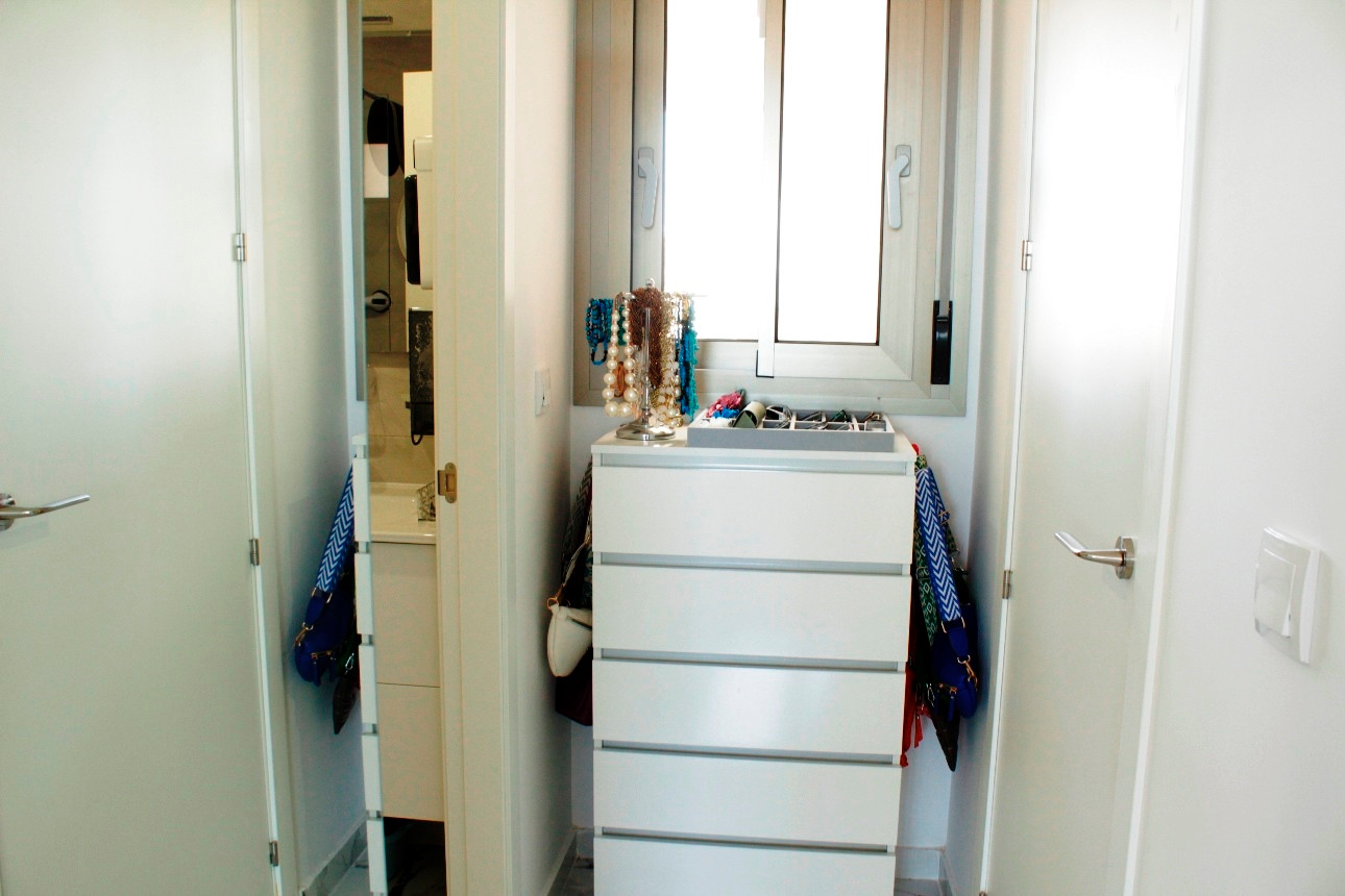 Apartment for Sale in Villamartin, Alicante