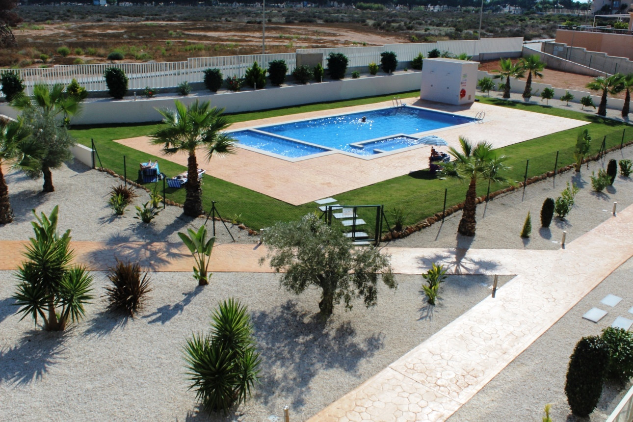 Apartment for Sale in Villamartin, Alicante