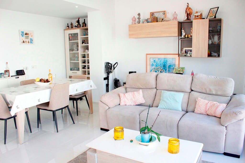 Villa for Sale in San Miguel de Salinas, Alicante