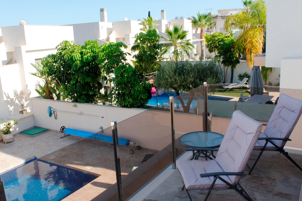 Villa for Sale in San Miguel de Salinas, Alicante