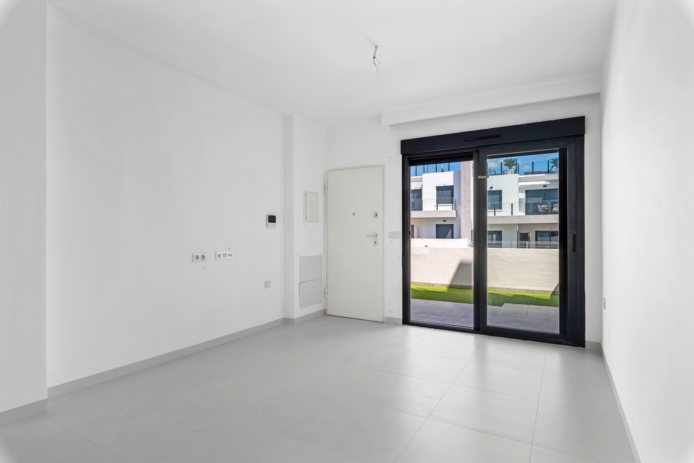Apartment for Sale in San Miguel de Salinas, Alicante