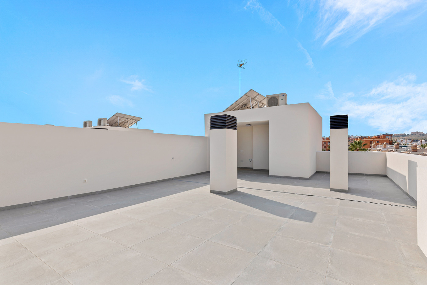 Apartment for Sale in Villamartin, Alicante