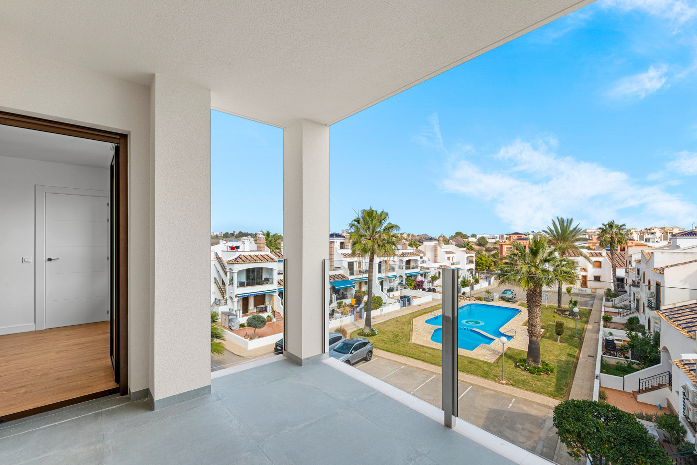 o_1jaeo1ql318n31h1177i10k69g01g Apartment for Sale in Villamartin, Alicante