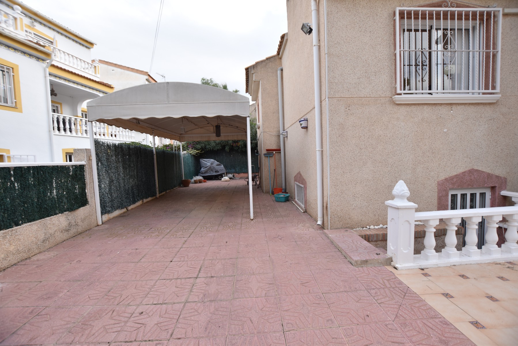 Villa for Sale in Algorfa, Alicante