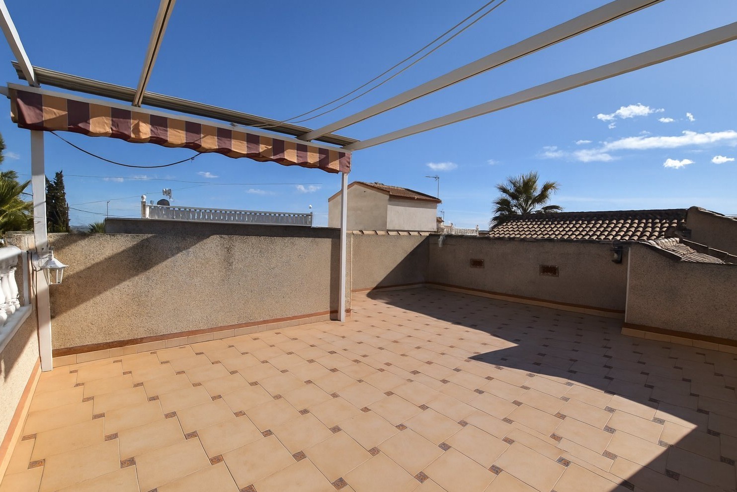 Villa for Sale in Algorfa, Alicante