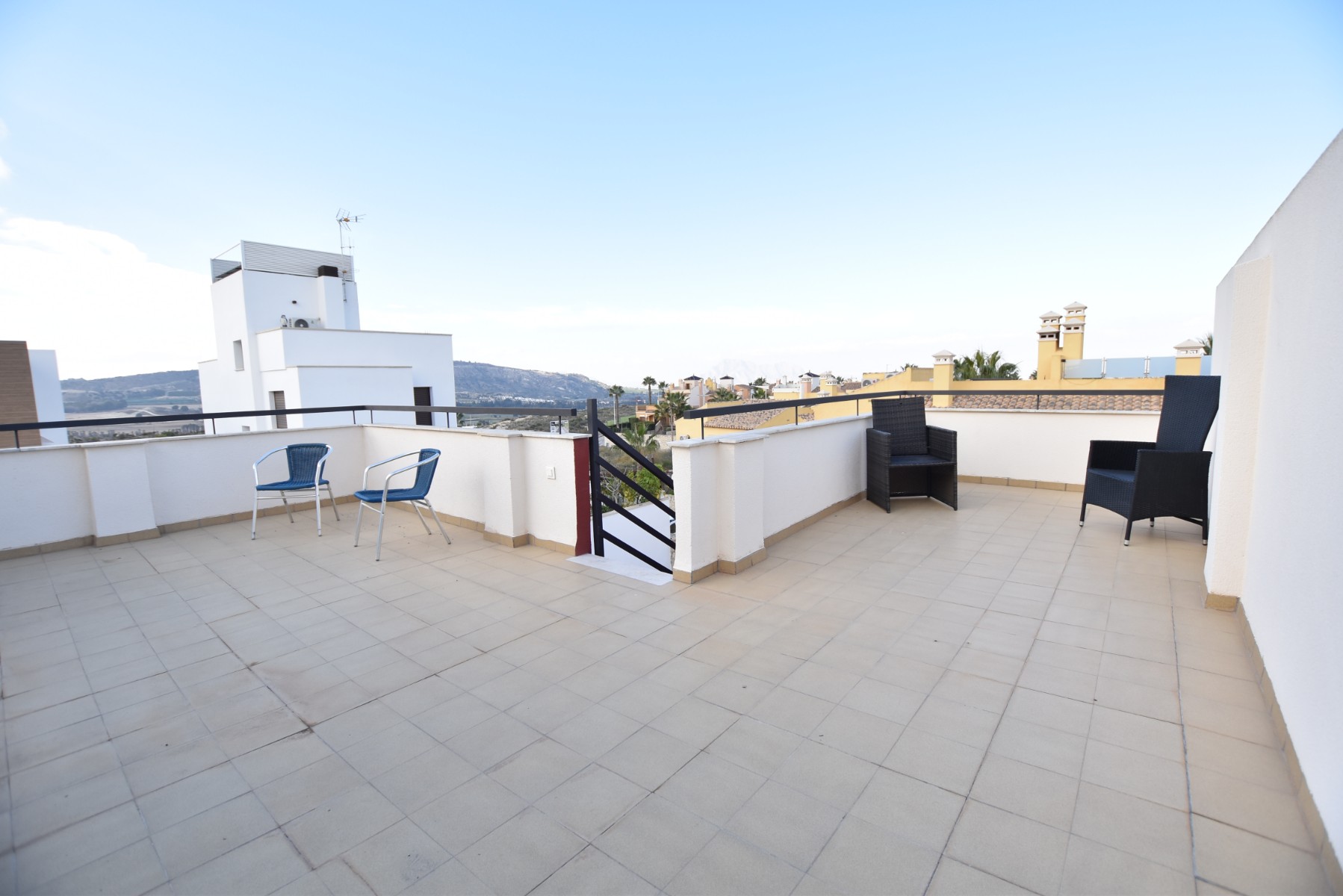 Villa for Sale in Algorfa, Alicante