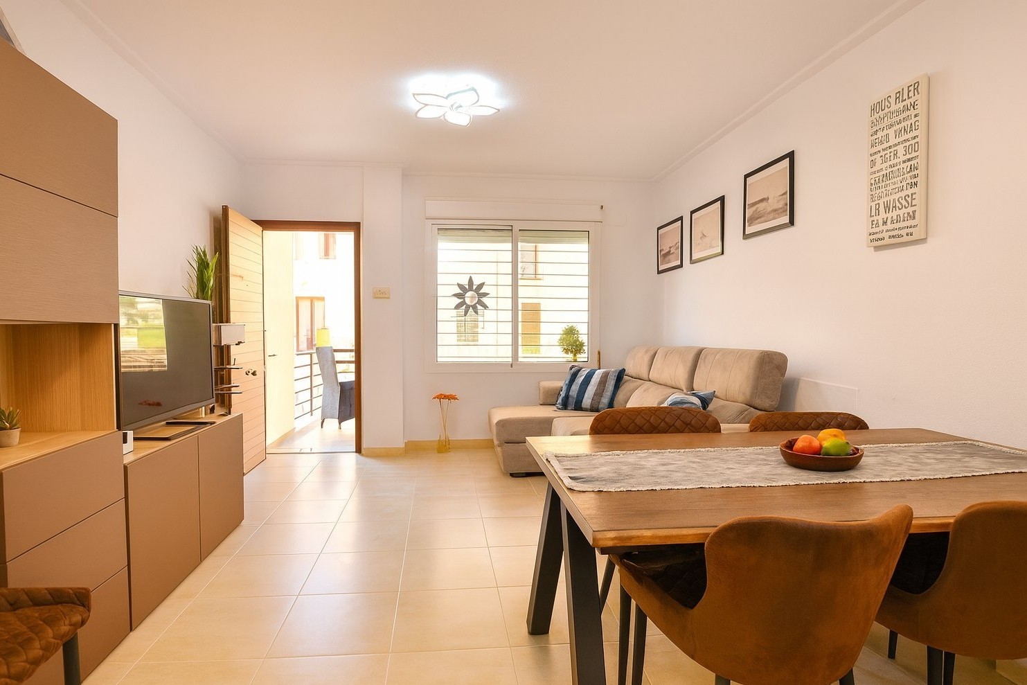Villa for Sale in Algorfa, Alicante