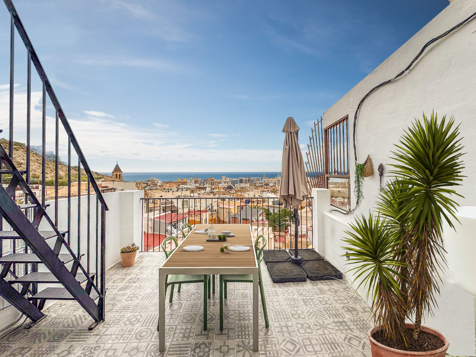 Apartment for Sale in Alicante, Alicante