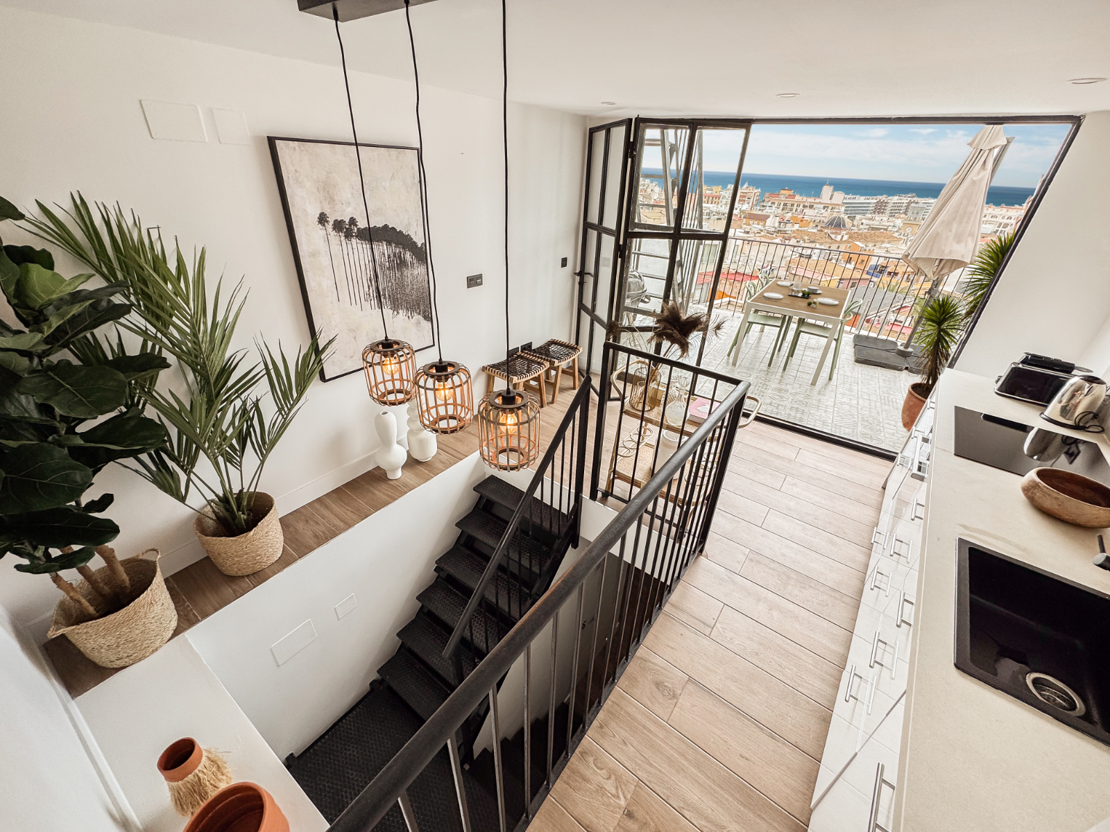 Apartment for Sale in Alicante, Alicante