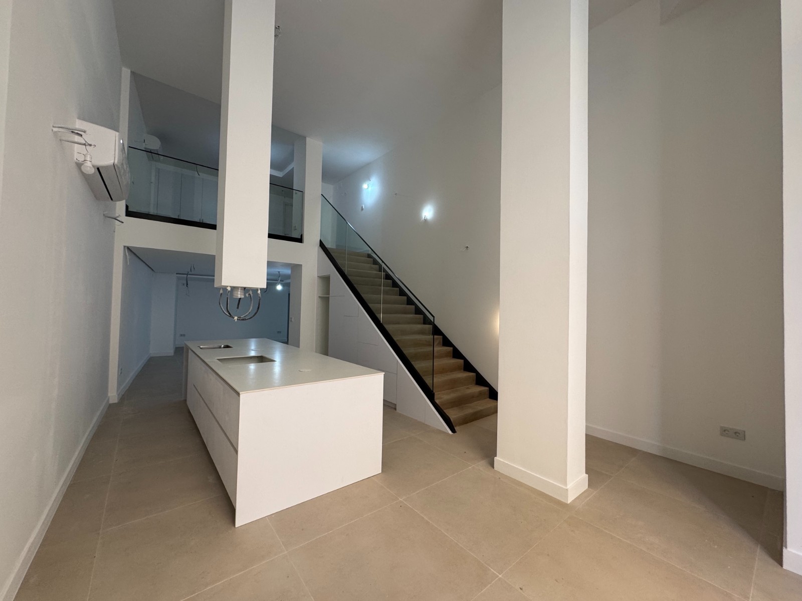 Apartment for Sale in Alicante, Alicante