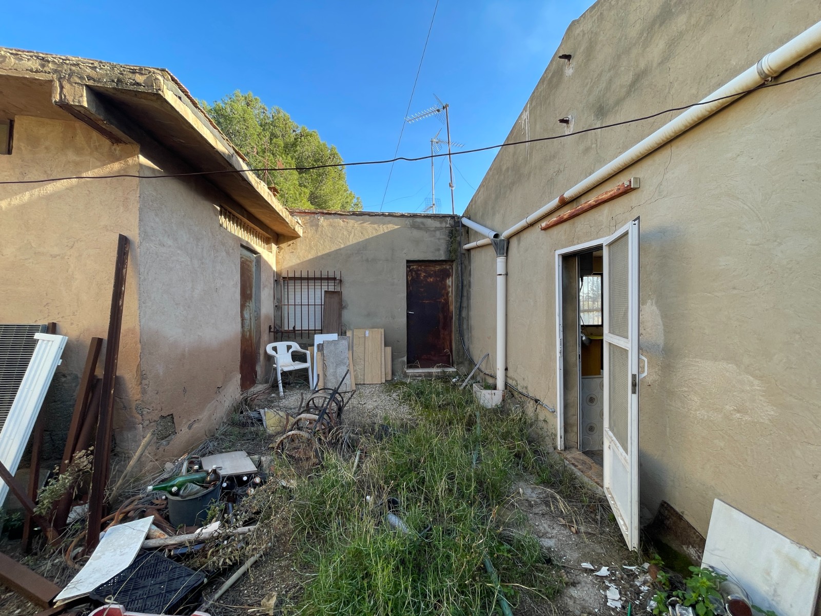 Country House for Sale in Aspe, Alicante