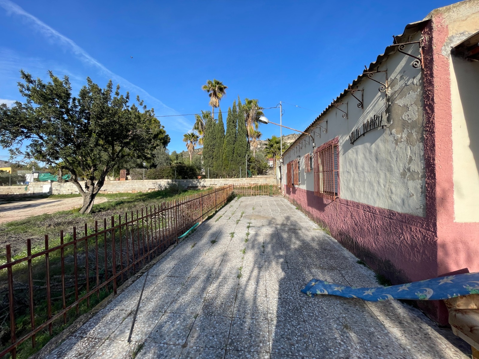Country House for Sale in Aspe, Alicante