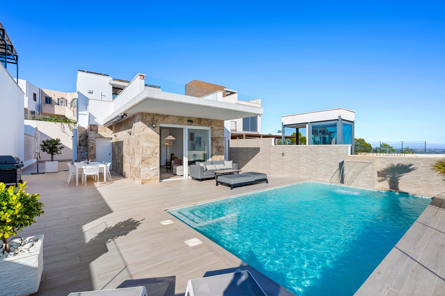 o_1jfaqfp09hloq1cav41uaf1ubr2s Villa for Sale in San Miguel de Salinas, Alicante