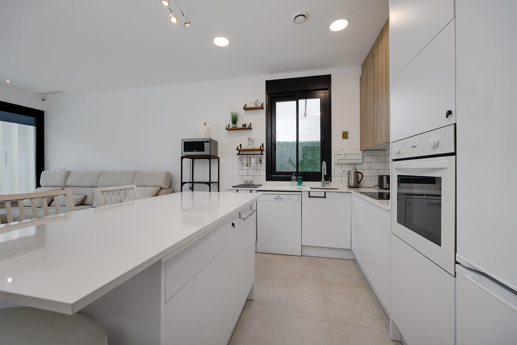 Villa for Sale in Pinar de Campoverde, Alicante