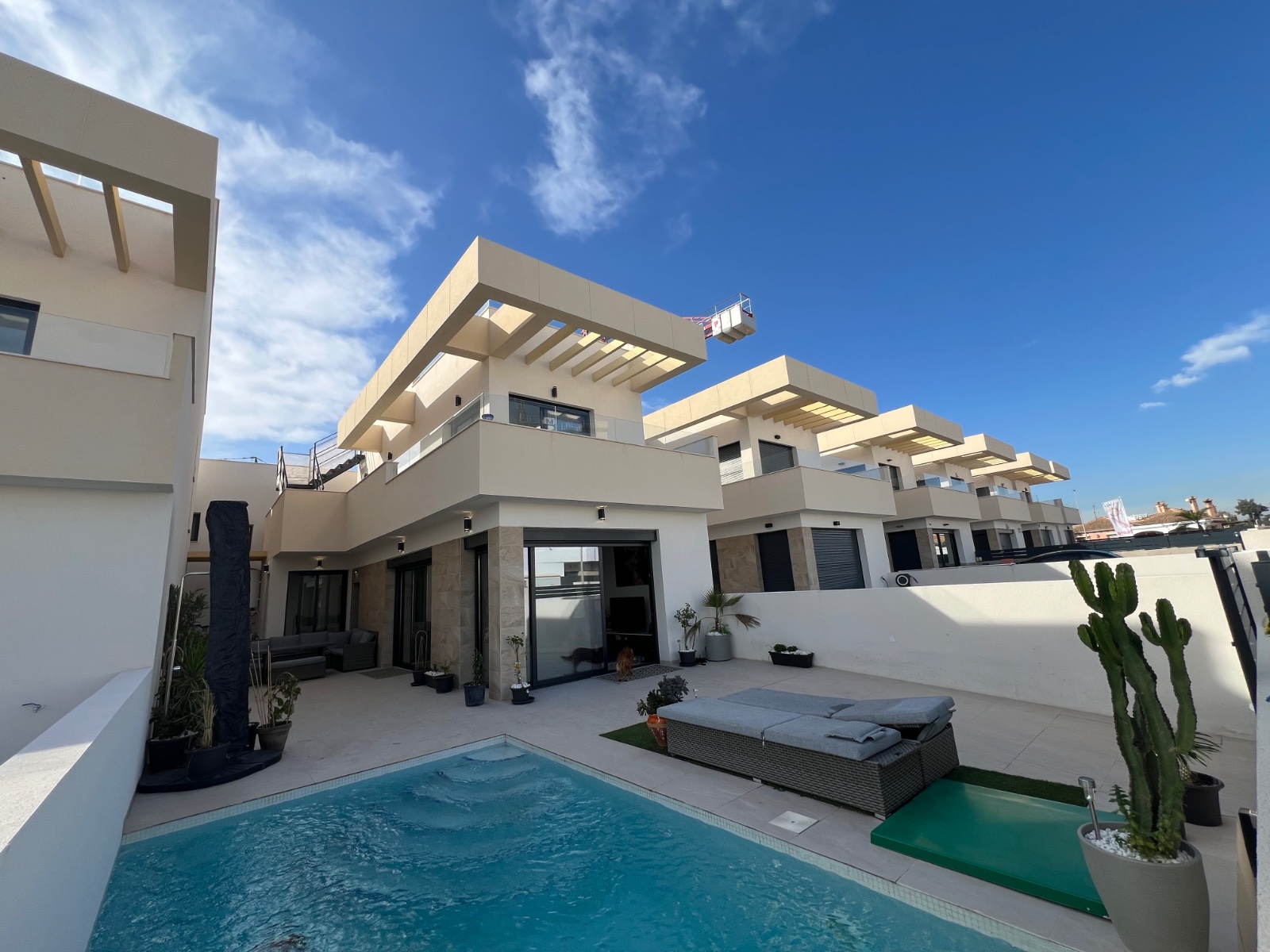 Villa for Sale in Los Montesinos, Alicante