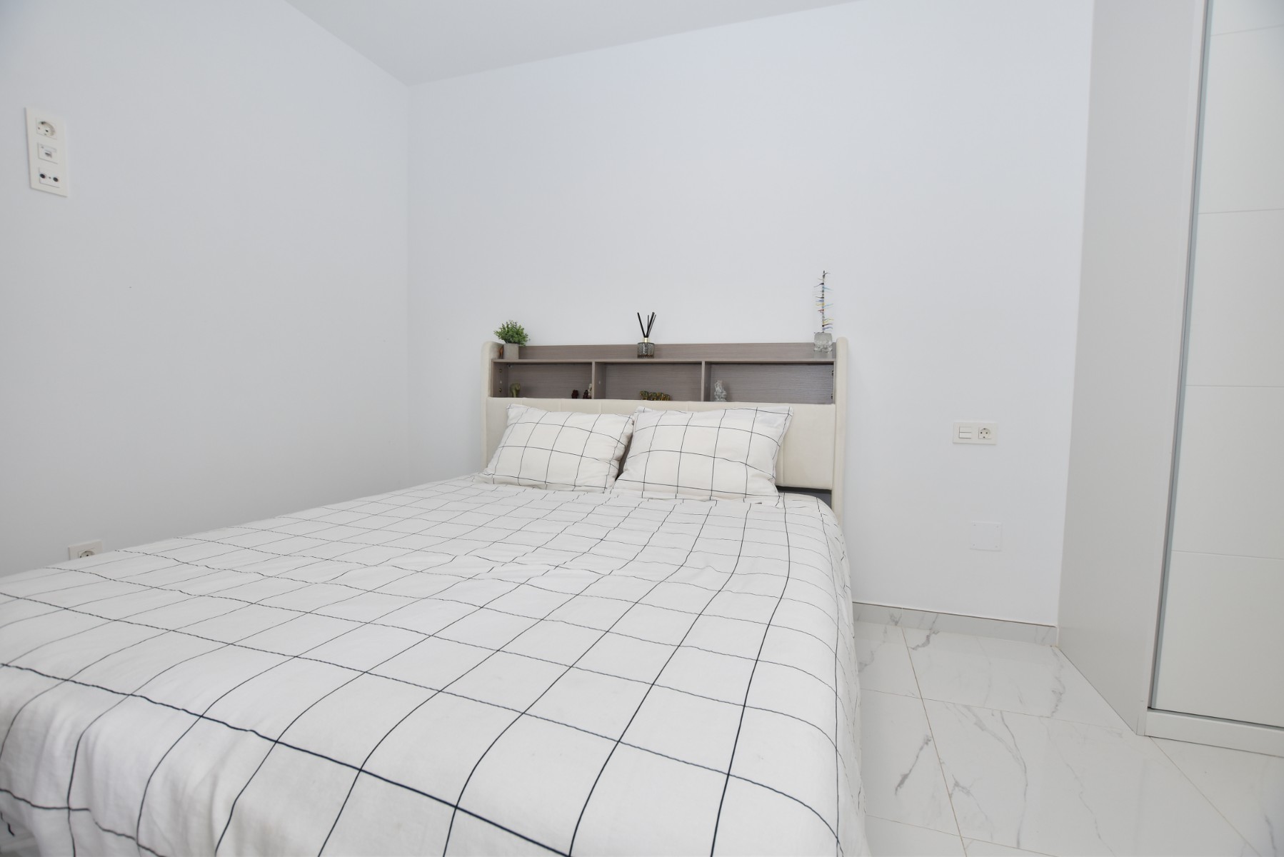 Villa for Sale in Los Montesinos, Alicante