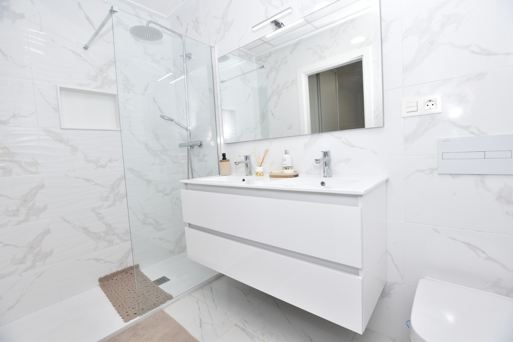 Villa for Sale in Los Montesinos, Alicante