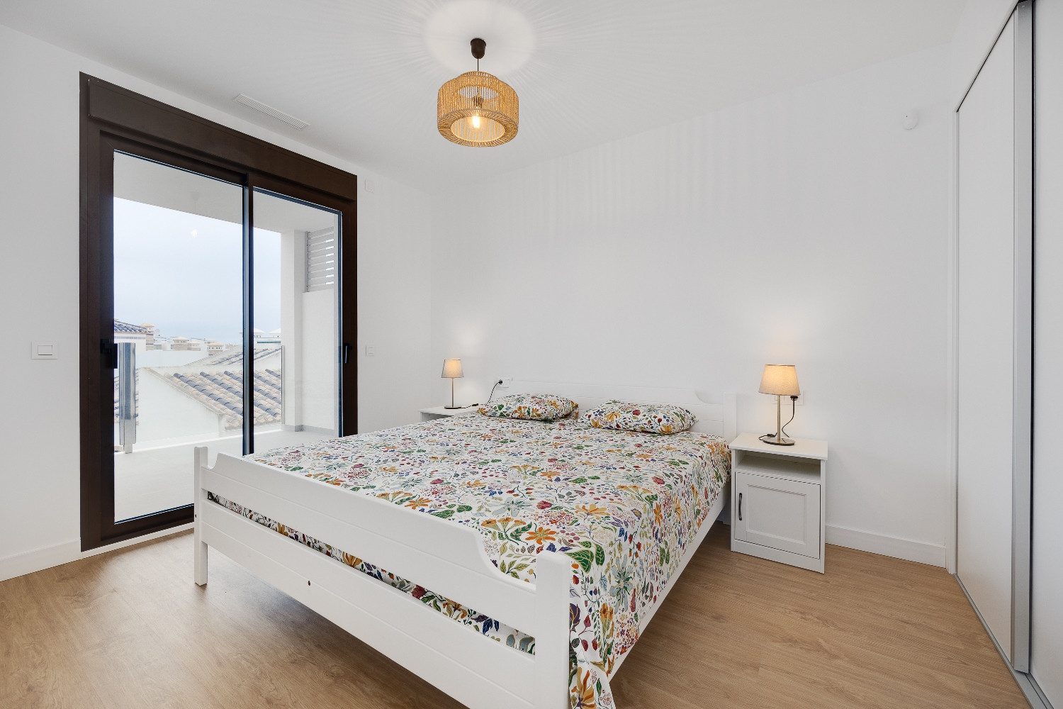Apartment for Sale in Villamartin, Alicante