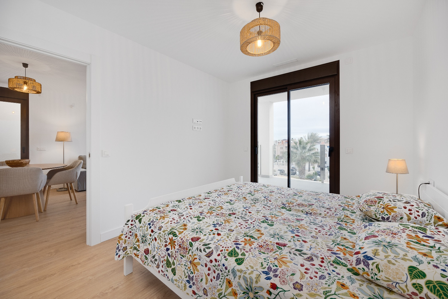 Apartment for Sale in Villamartin, Alicante