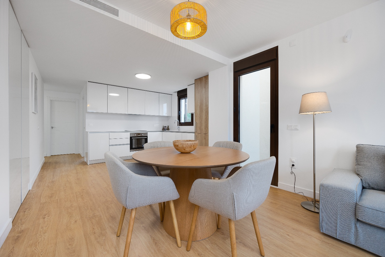 Apartment for Sale in Villamartin, Alicante