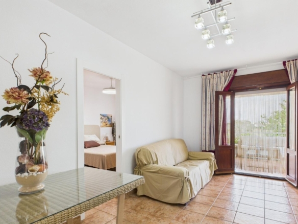 Apartment for Sale in Los Urrutias, Murcia