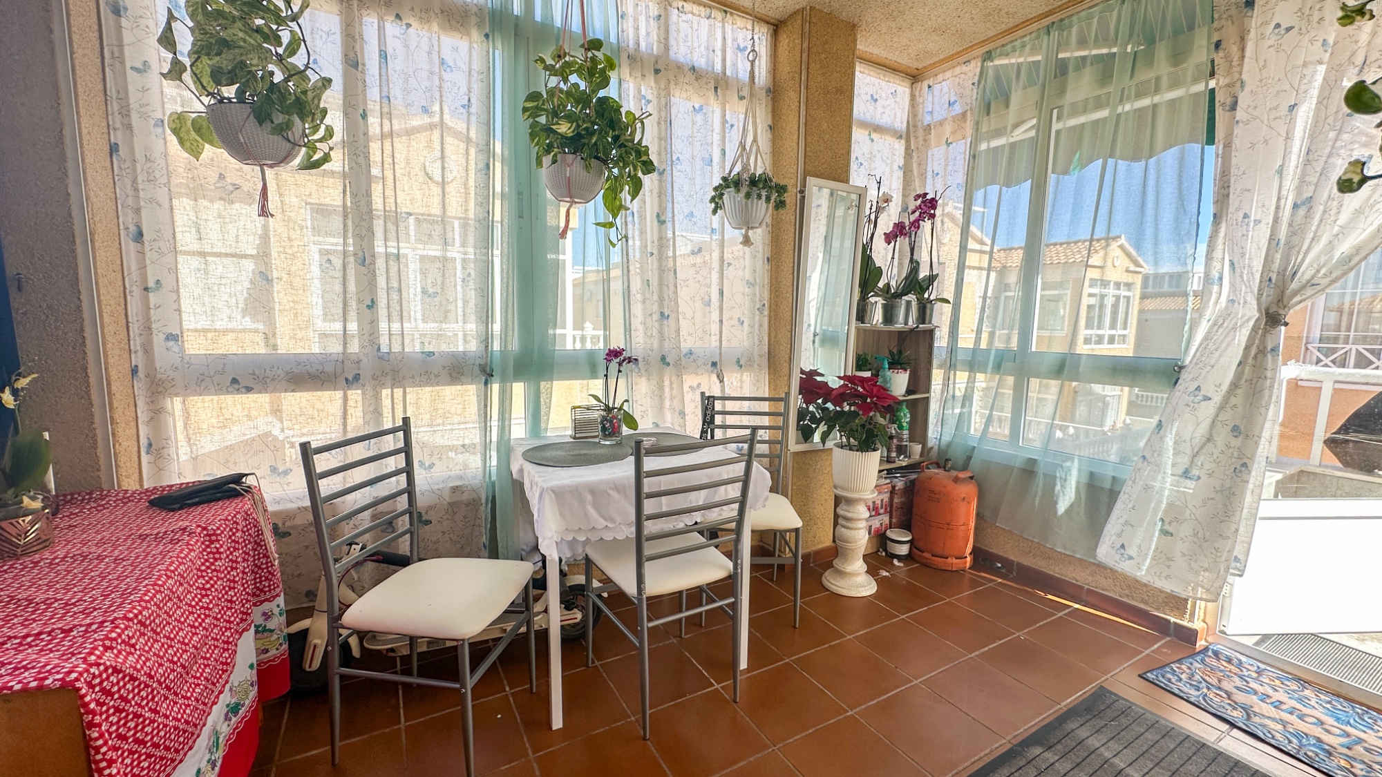 Bungalow for Sale in Torrevieja, Alicante