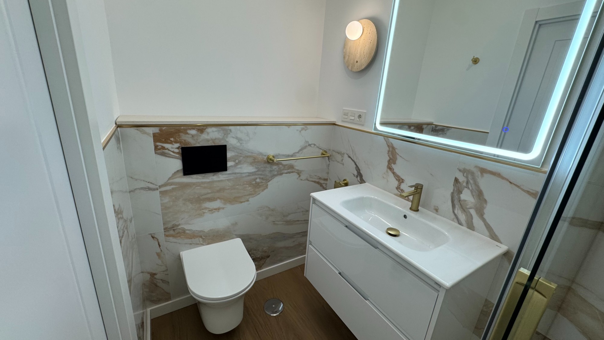 Apartment for Sale in Torrevieja, Alicante