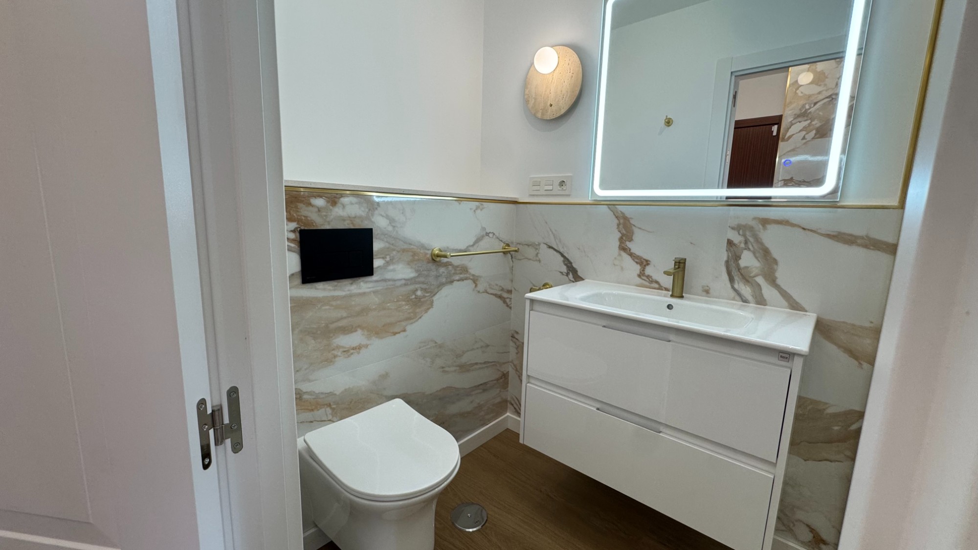 Apartment for Sale in Torrevieja, Alicante