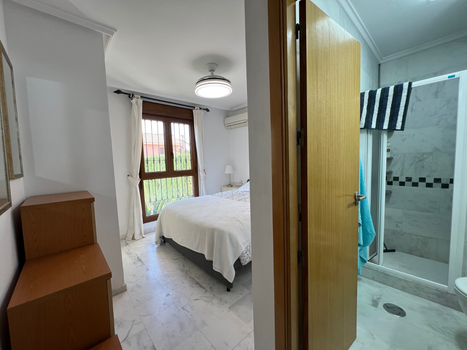 Bungalow for Sale in Algorfa, Alicante