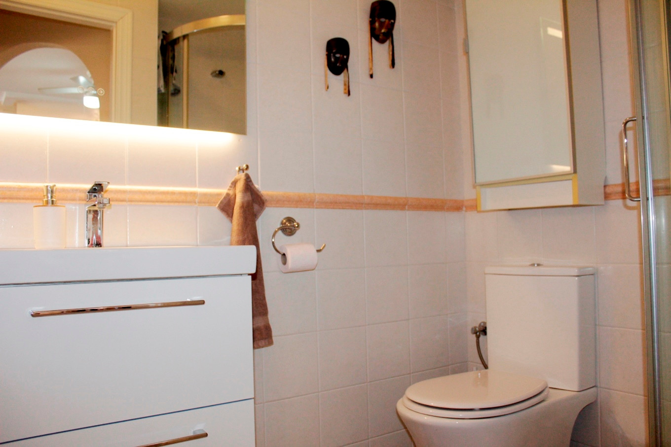 Villa for Sale in Villamartin, Alicante