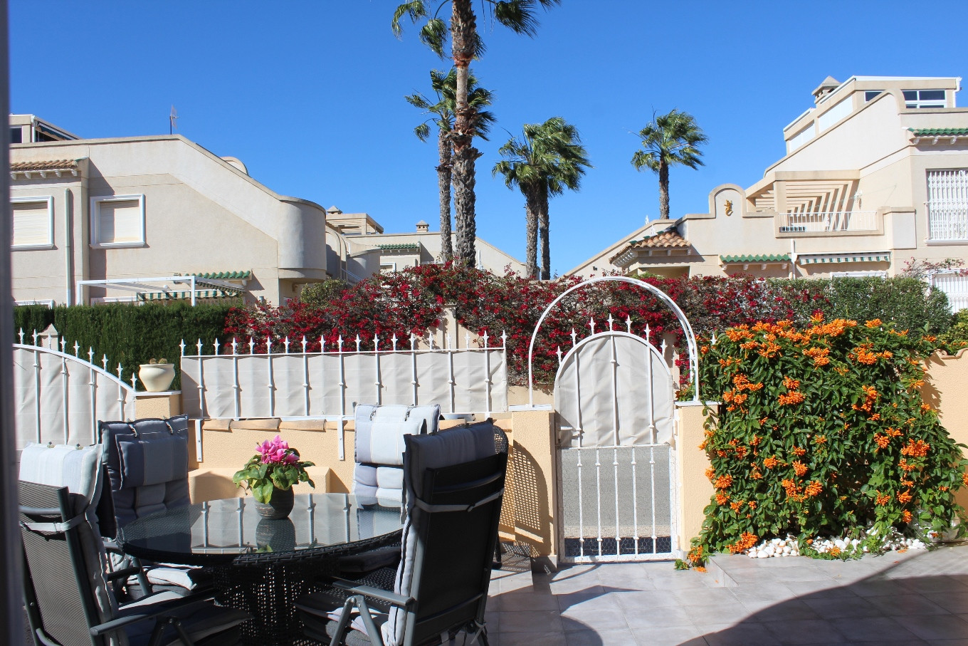 Villa for Sale in Villamartin, Alicante