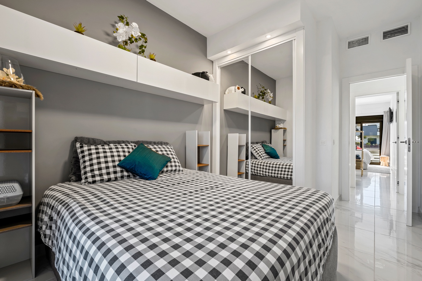 Apartment for Sale in Guardamar del Segura, Alicante