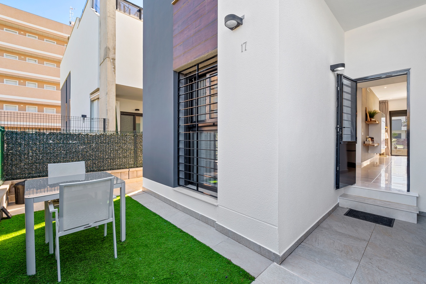 Apartment for Sale in Guardamar del Segura, Alicante