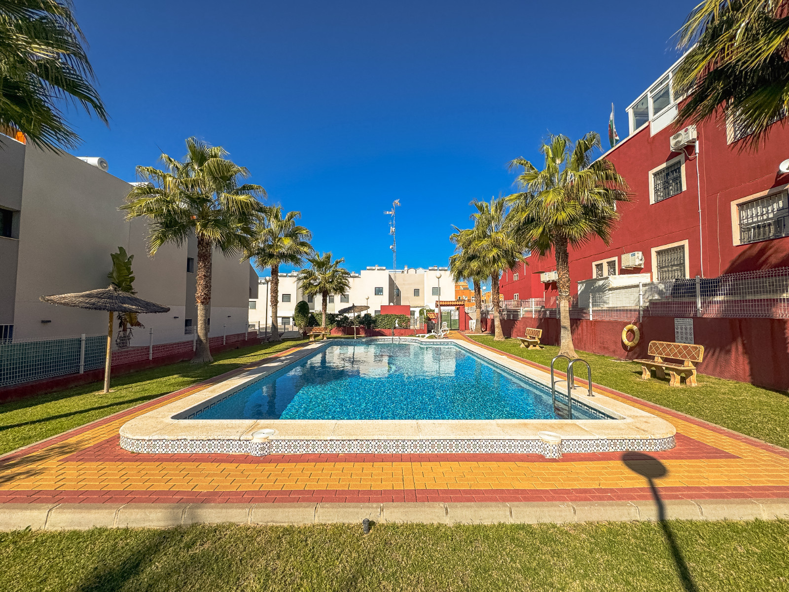 Bungalow for Sale in Los Altos, Alicante
