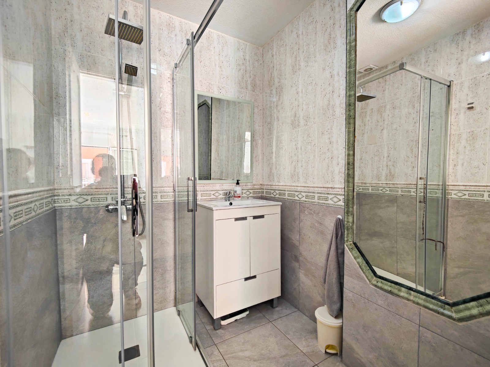 Penthouse for Sale in Torrevieja, Alicante