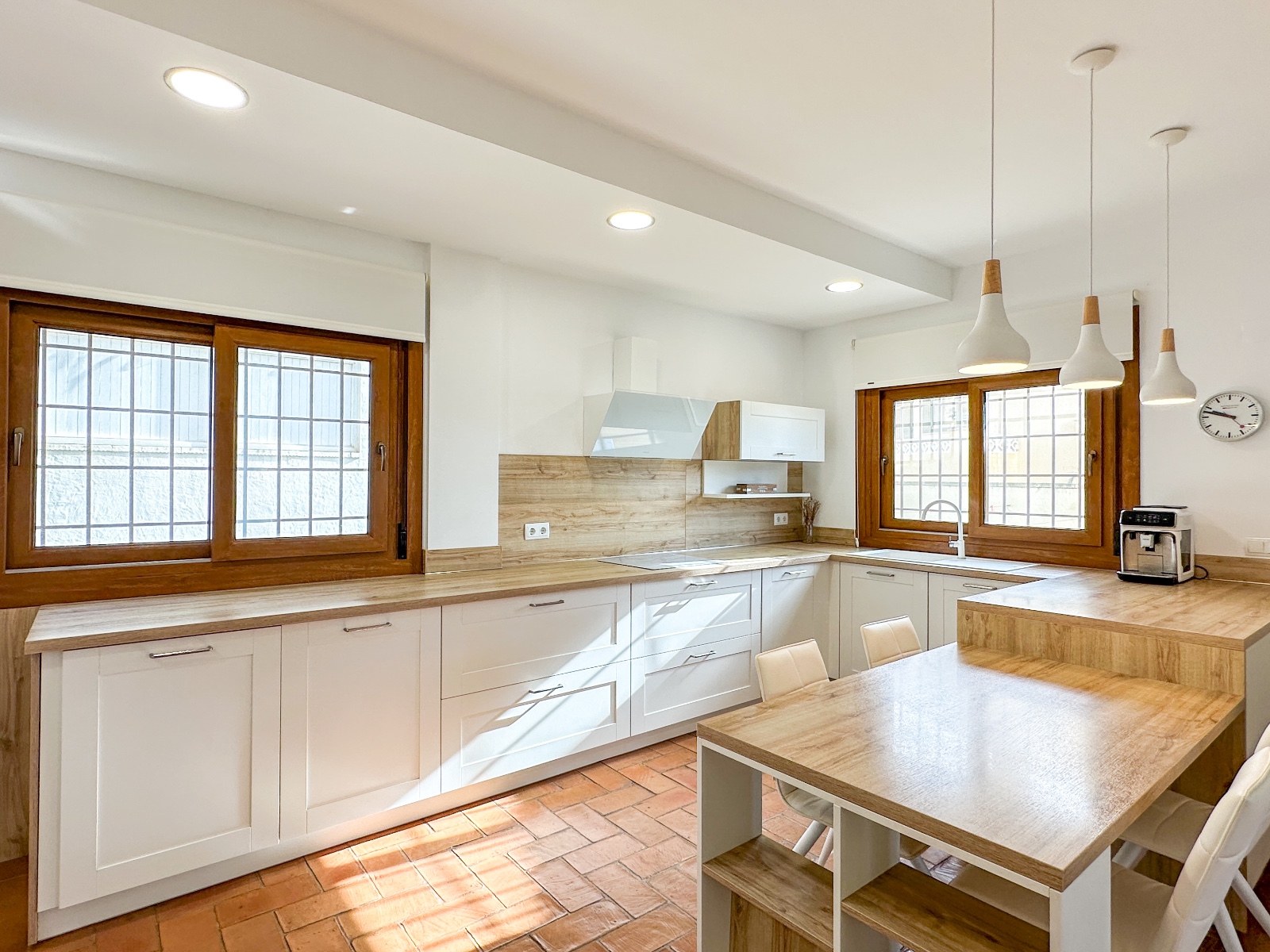 Villa for Sale in Dehesa de Campoamor, Alicante
