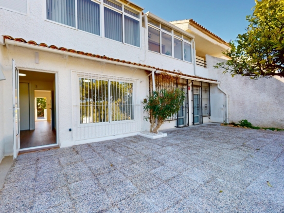 Bungalow for Sale in Orihuela Costa, Alicante