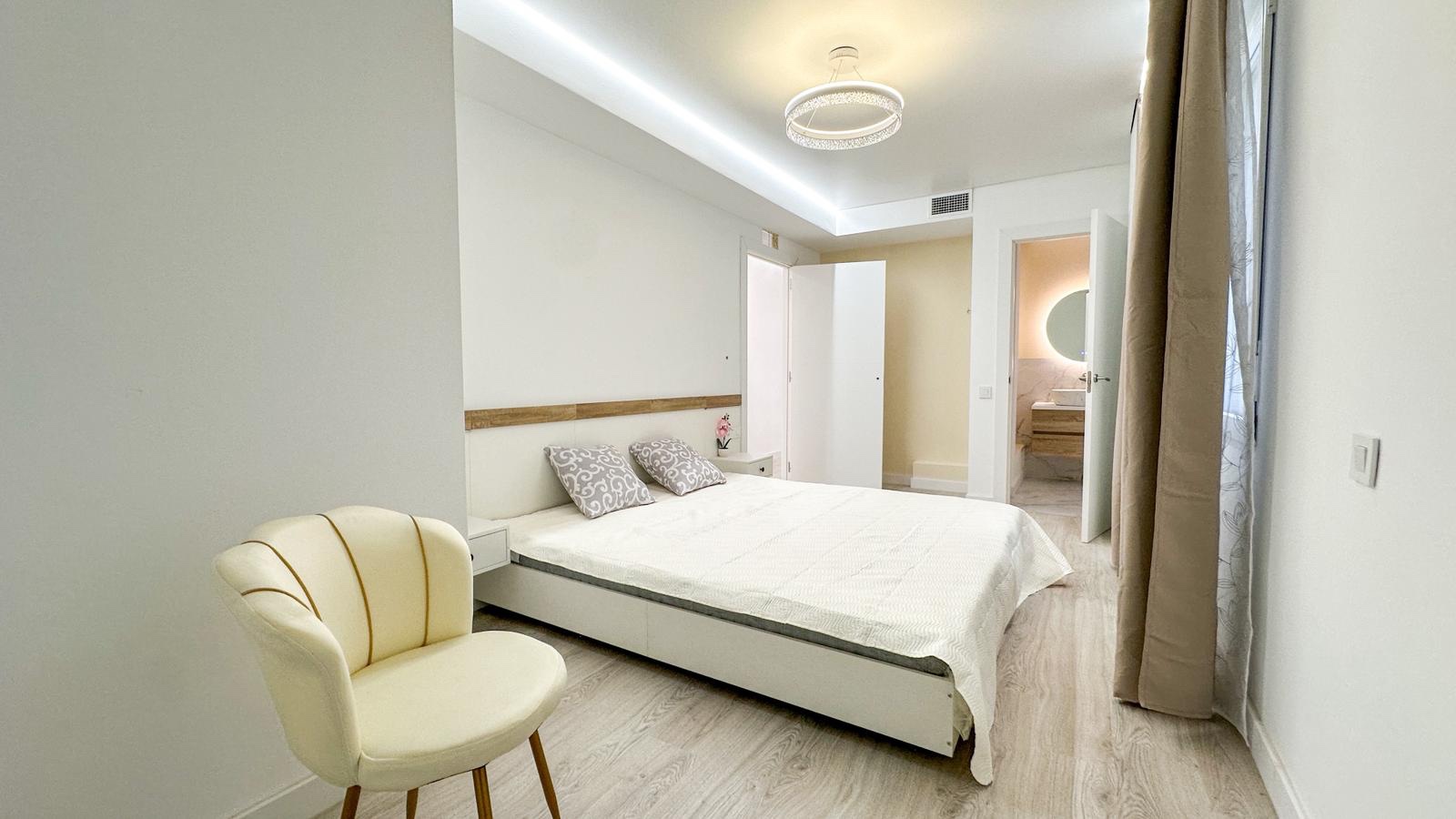 Apartment for Sale in Torrevieja, Alicante