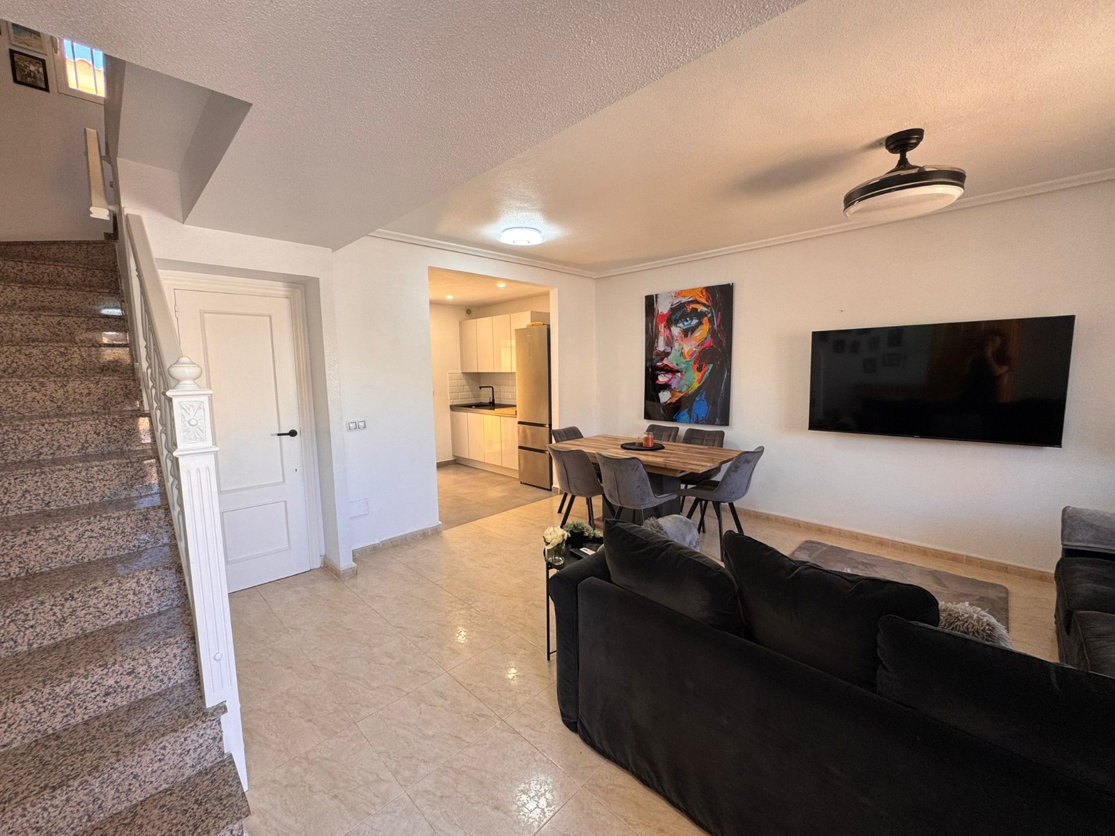 o_1jl6kqhkl1e2g1eh42f3bsptmo2n Town House for Sale in Campoamor, Alicante