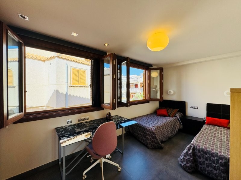 Duplex for Sale in Guardamar del Segura, Alicante