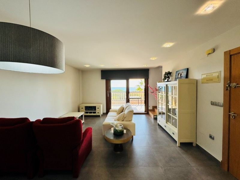 Duplex for Sale in Guardamar del Segura, Alicante