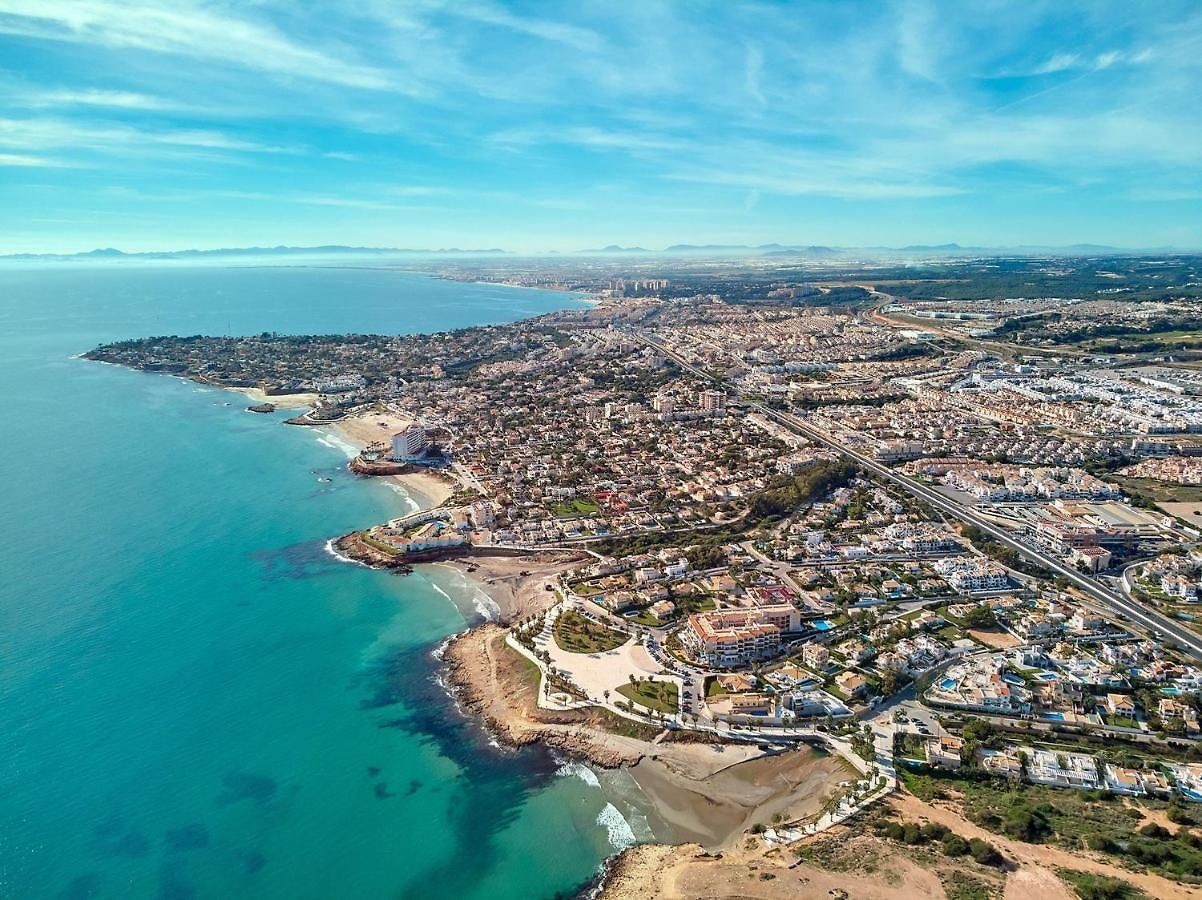 Bungalow for Sale in Orihuela Costa, Alicante