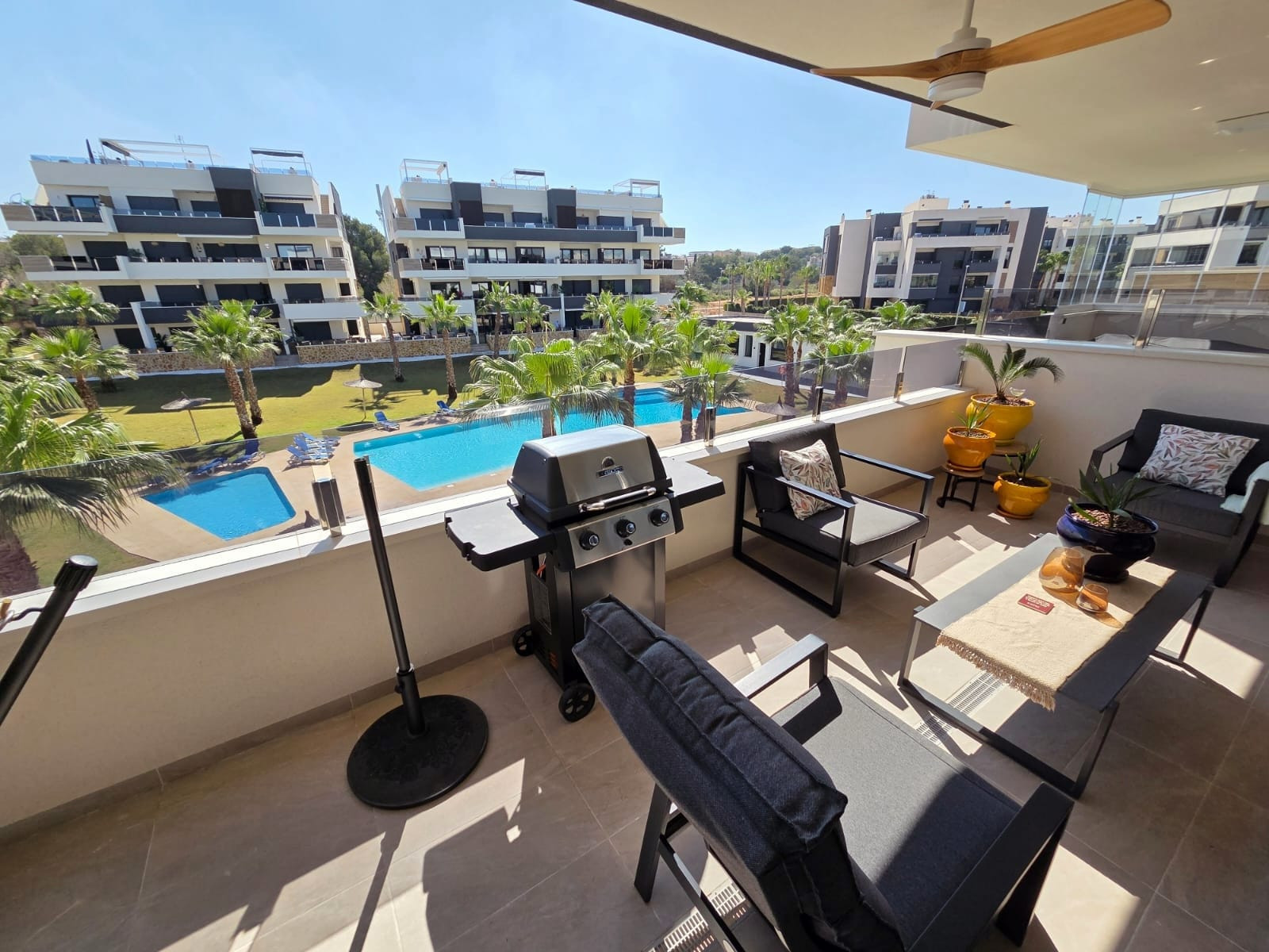o_1jmb4sqhf1vakesf18b617lo1kl43m Apartment for Sale in Orihuela Costa, Alicante
