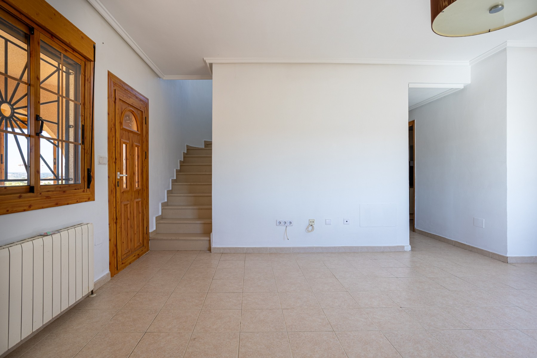 Villa for Sale in Benijofar, Alicante